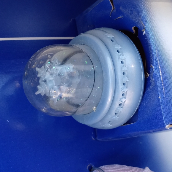 SNOW SENSATION BARBIE 1998 WITH ORIGINAL BOX - Picture 12 of 12